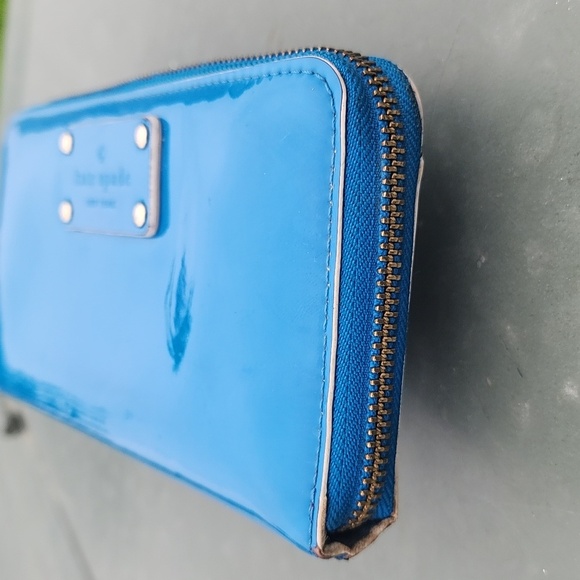 Kate Spade Blue Patent Leather wallet - Picture 8 of 15